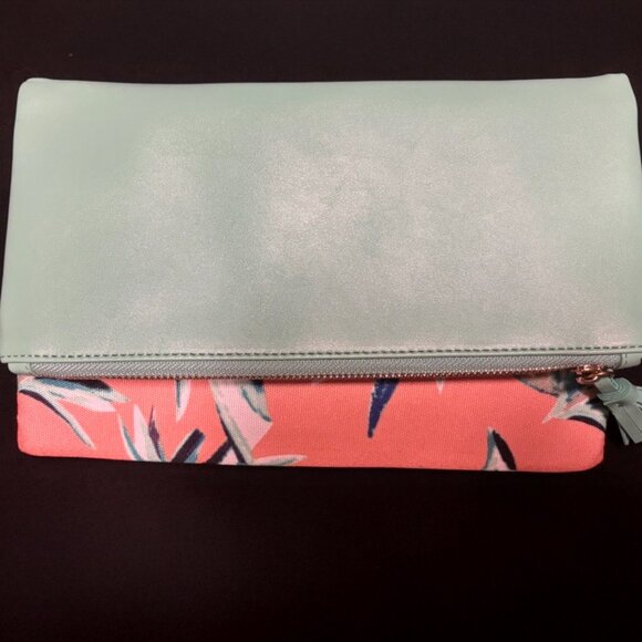 Rachel Pally Reversible Tropical Clutch - Picture 3 of 7